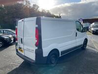 VAUXHALL VIVARO