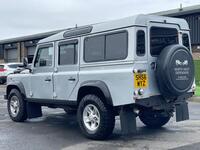 LAND ROVER DEFENDER 110